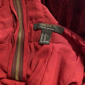 Forever 21 maroon dress, knee length